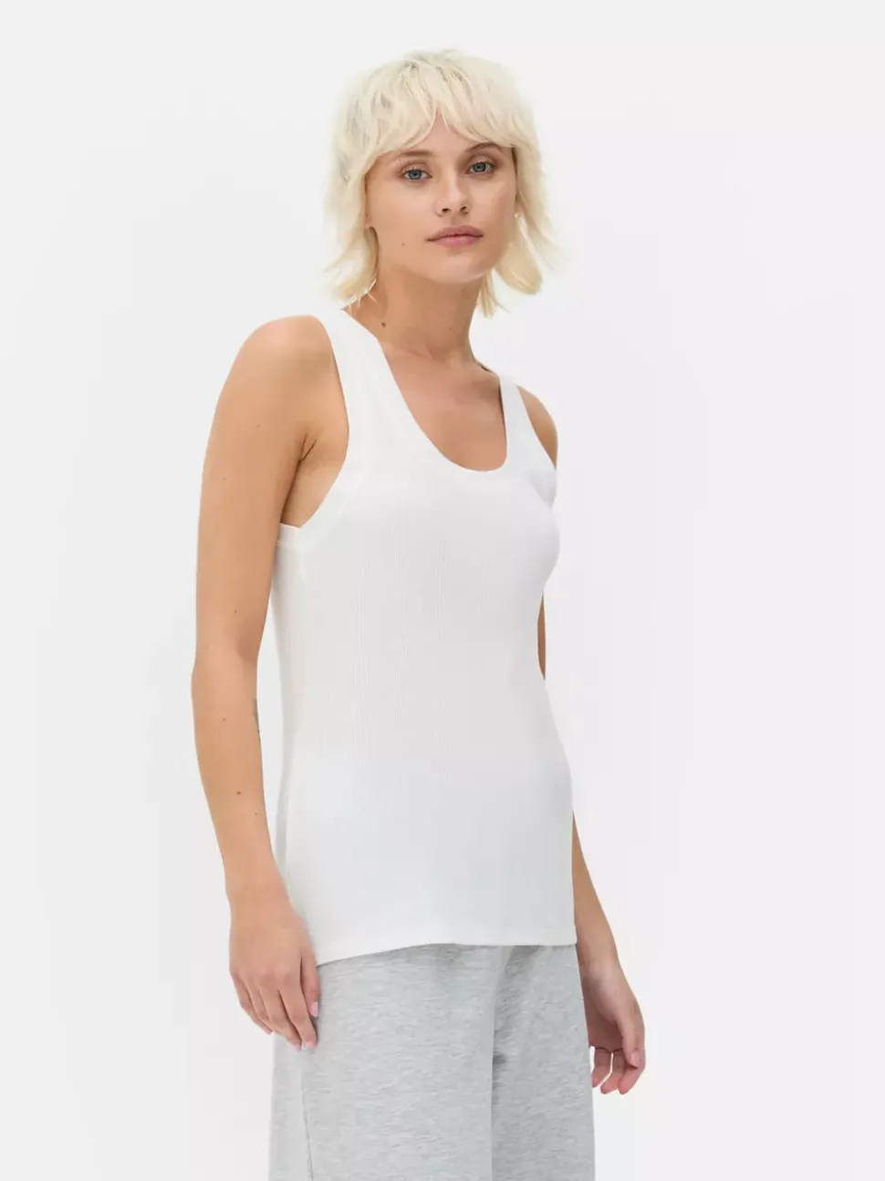 Dżersejowa koszulka prążkowana bez rękawów