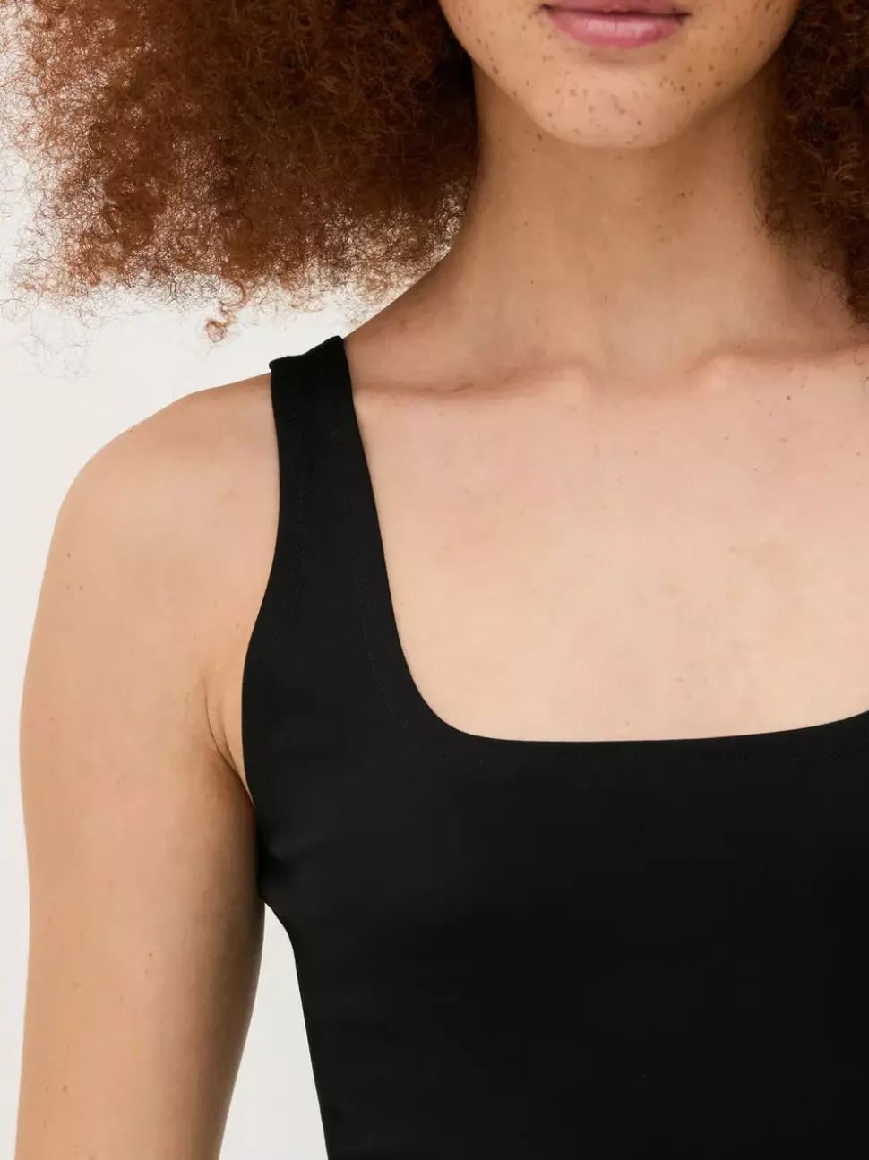 Dżersejowa sukienka bez rękawów