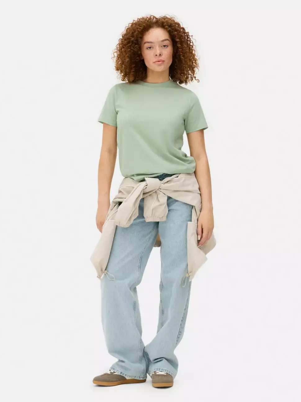 Dżersejowy niezbędny T-shirt z krótkim rękawem