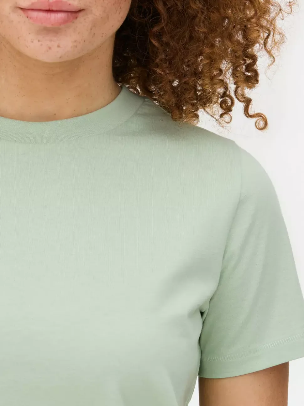 Dżersejowy niezbędny T-shirt z krótkim rękawem