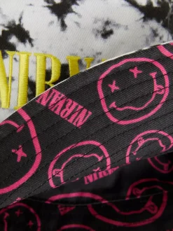 Dwustronny kapelusz z motywem Nirvany