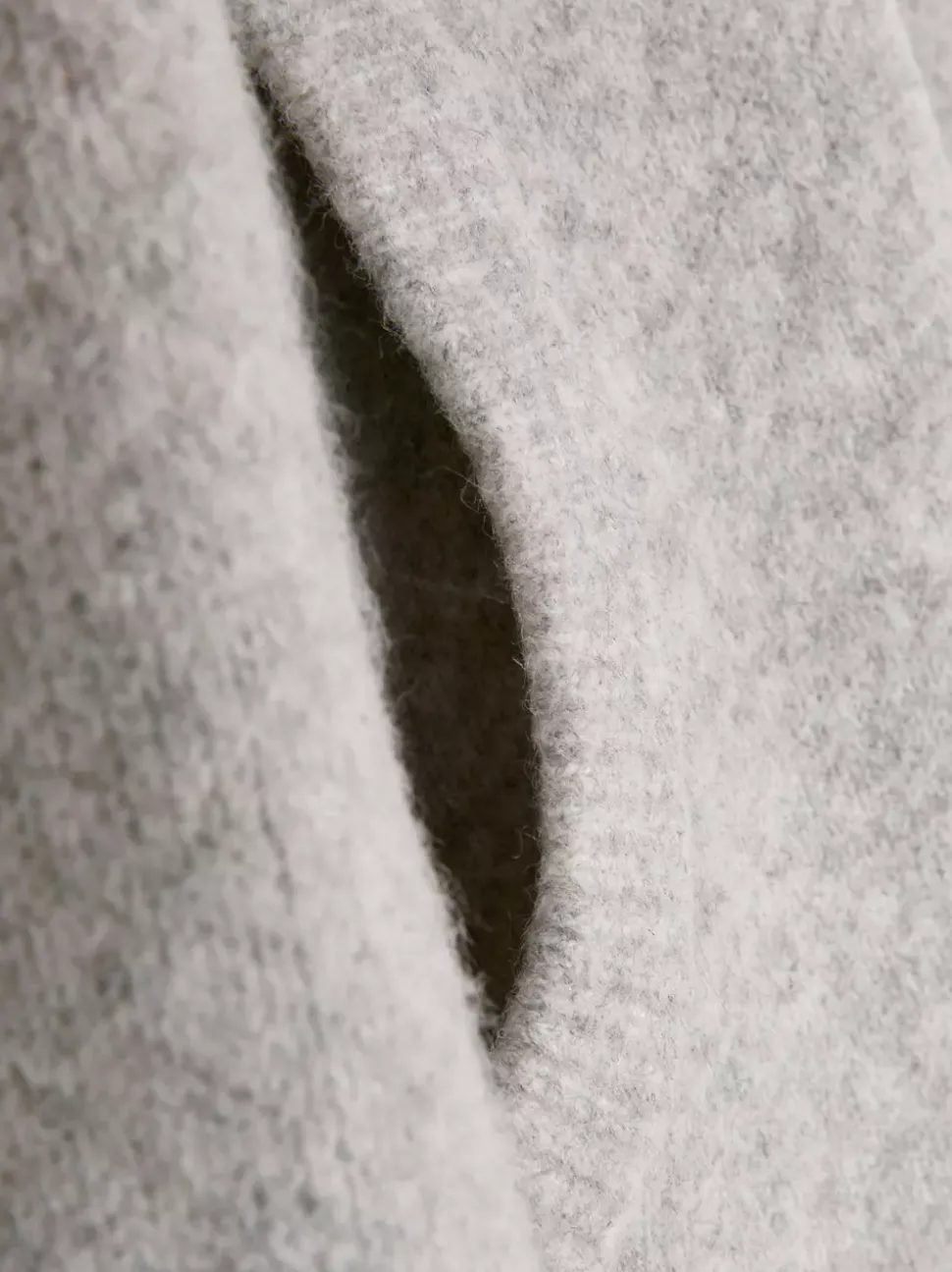 Dzianinowa bluza z kapturem Essential