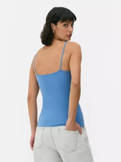 Elastyczna koszulka na ramiączkach Essential