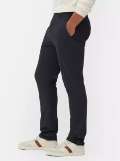 Elastyczne chinosy o kroju slim