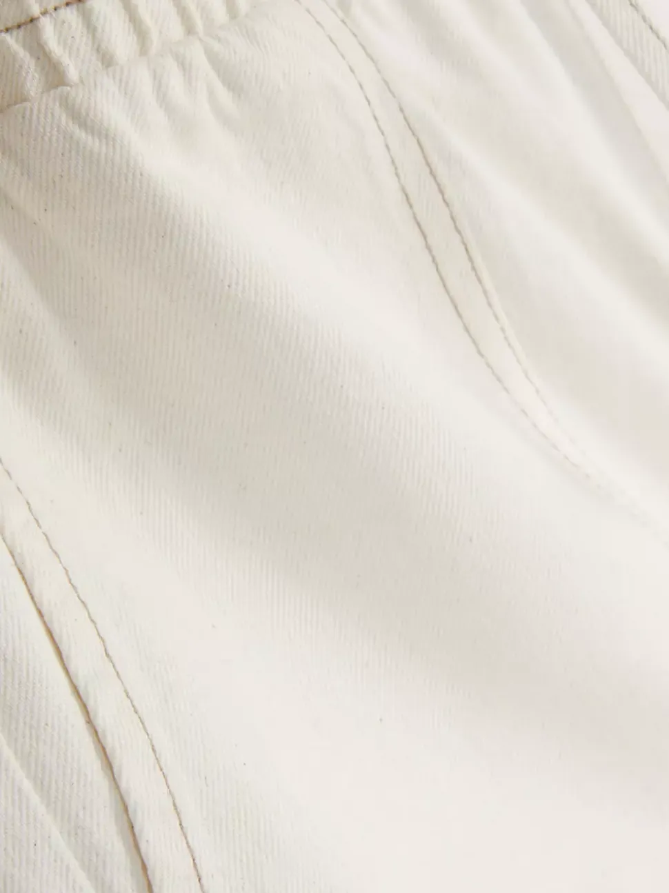 Elastyczne spodenki jeansowe