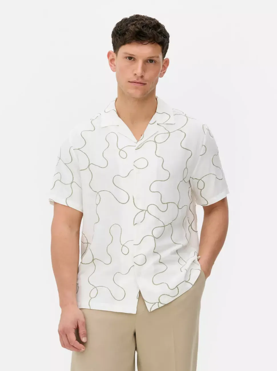 Flokowana koszula Kem z abstrakcyjnym wzorem