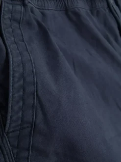 Funkcjonalne krótkie bojówki