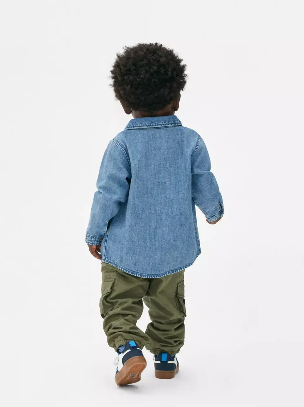 Jeansowa koszula z długim rękawem