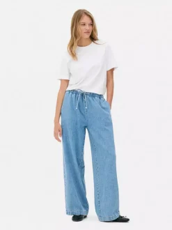 Jeansowe joggery z wiązaniem w talii