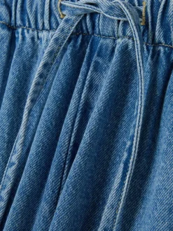 Jeansowe joggery z wiązaniem w talii