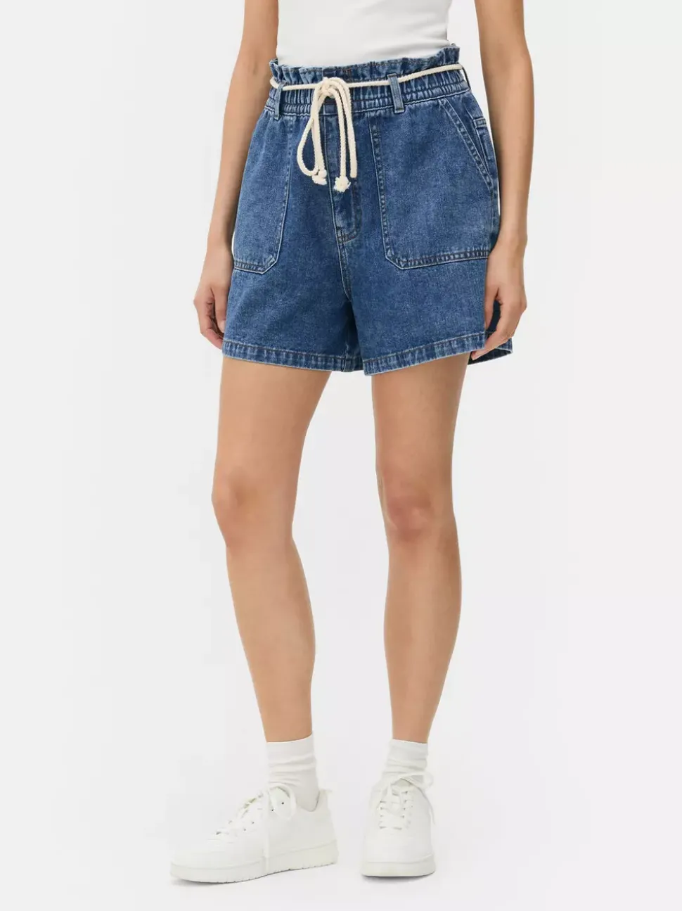 Jeansowe szorty bermudy ze sznurkowym wiązaniem