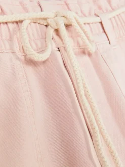 Jeansowe szorty bermudy ze sznurkowym wiązaniem