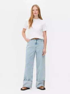 Jeansy i podwiniętą nogawką The Edit