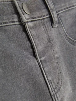 Jeansy o kroju skinny