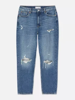 Jeansy typu mom z rozdarciami