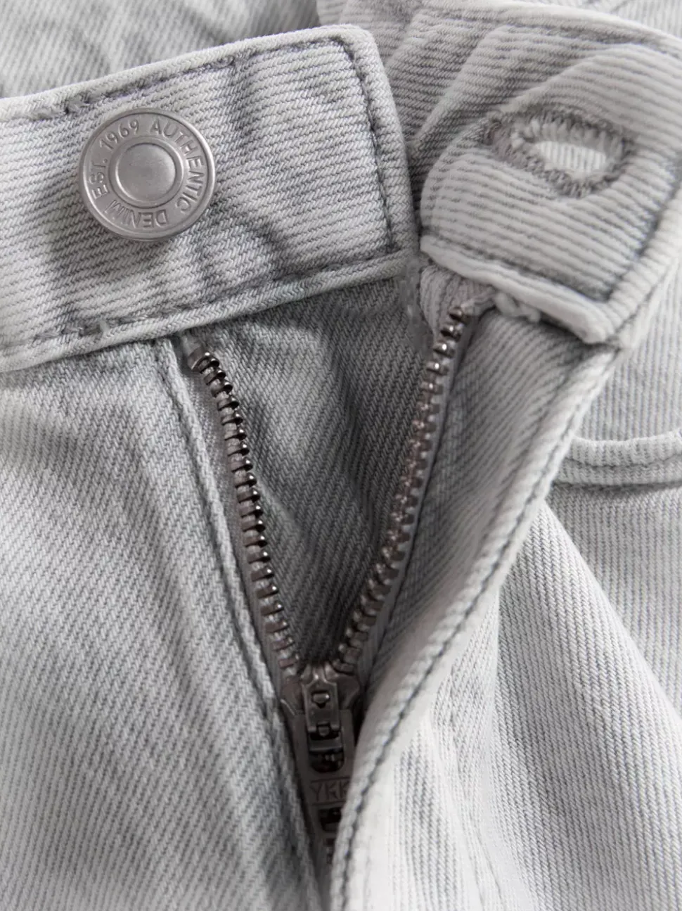 Jeansy z prostymi nogawkami | regularny krój