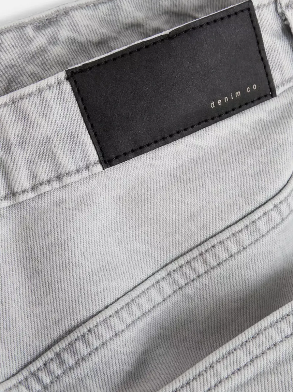 Jeansy z prostymi nogawkami | regularny krój