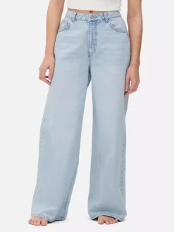 Jeansy z szerokimi nogawkami