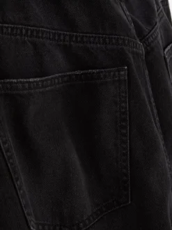 Jeansy z szerokimi nogawkami