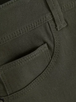 Jeansy ze średnim stanem o kroju skinny | standard