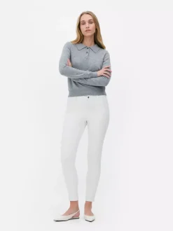 Jeansy ze średnim stanem o kroju skinny | standard