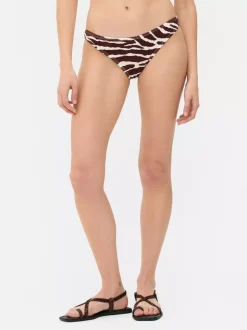 Klasyczny dół od bikini