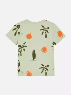 Kolorowy T-shirt z krótkim rękawem i motywem rekina