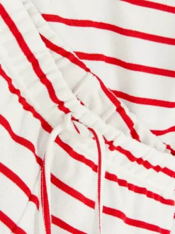 Komplet z T-shirtem i szortami w paski