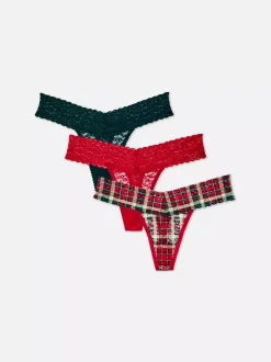 Koronkowe stringi, 3 pary