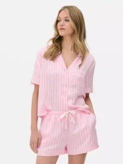 Krótka satynowa piżama