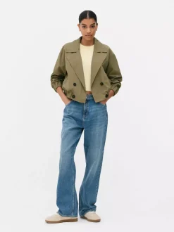 Krótki dwurzędowy płaszcz