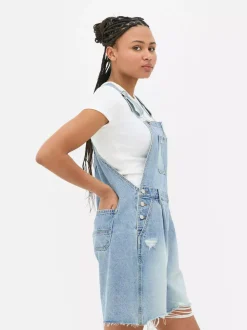 Krótkie ogrodniczki jeansowe