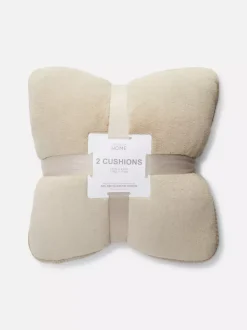 Kwadratowe poduszki ze ściegiem na okrętkę, 2 szt.