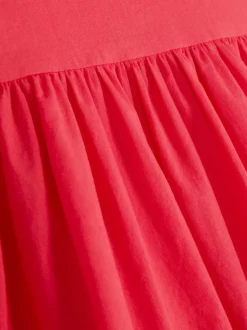 Letnia sukienka bez rękawów z kołnierzykiem