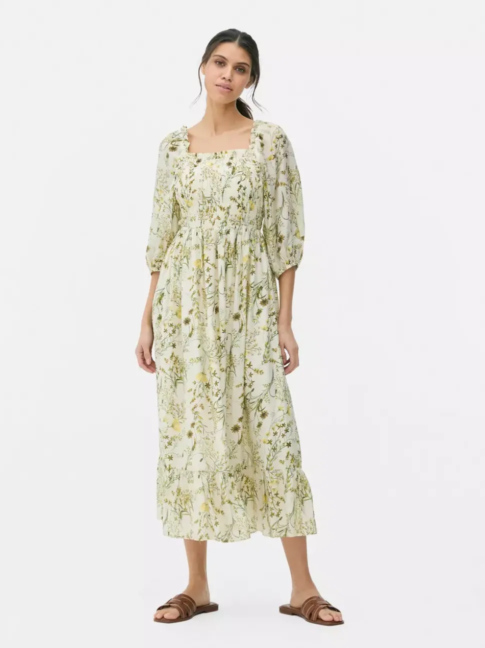 Marszczona sukienka maxi w kwiaty