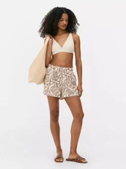 Marszczone szorty z nadrukiem