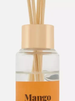 Mały dyfuzor z patyczkami