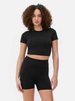 Miękki T-shirt o skróconym kroju