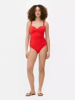 Modelujący strój kąpielowy z marszczonym wzorem