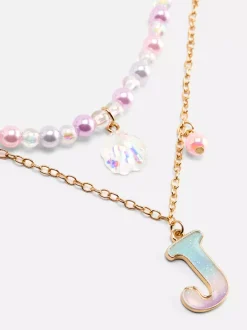 Naszyjniki z inicjałem i muszelką, 2 szt.