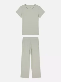 Niezbędna długa piżama z dżerseju