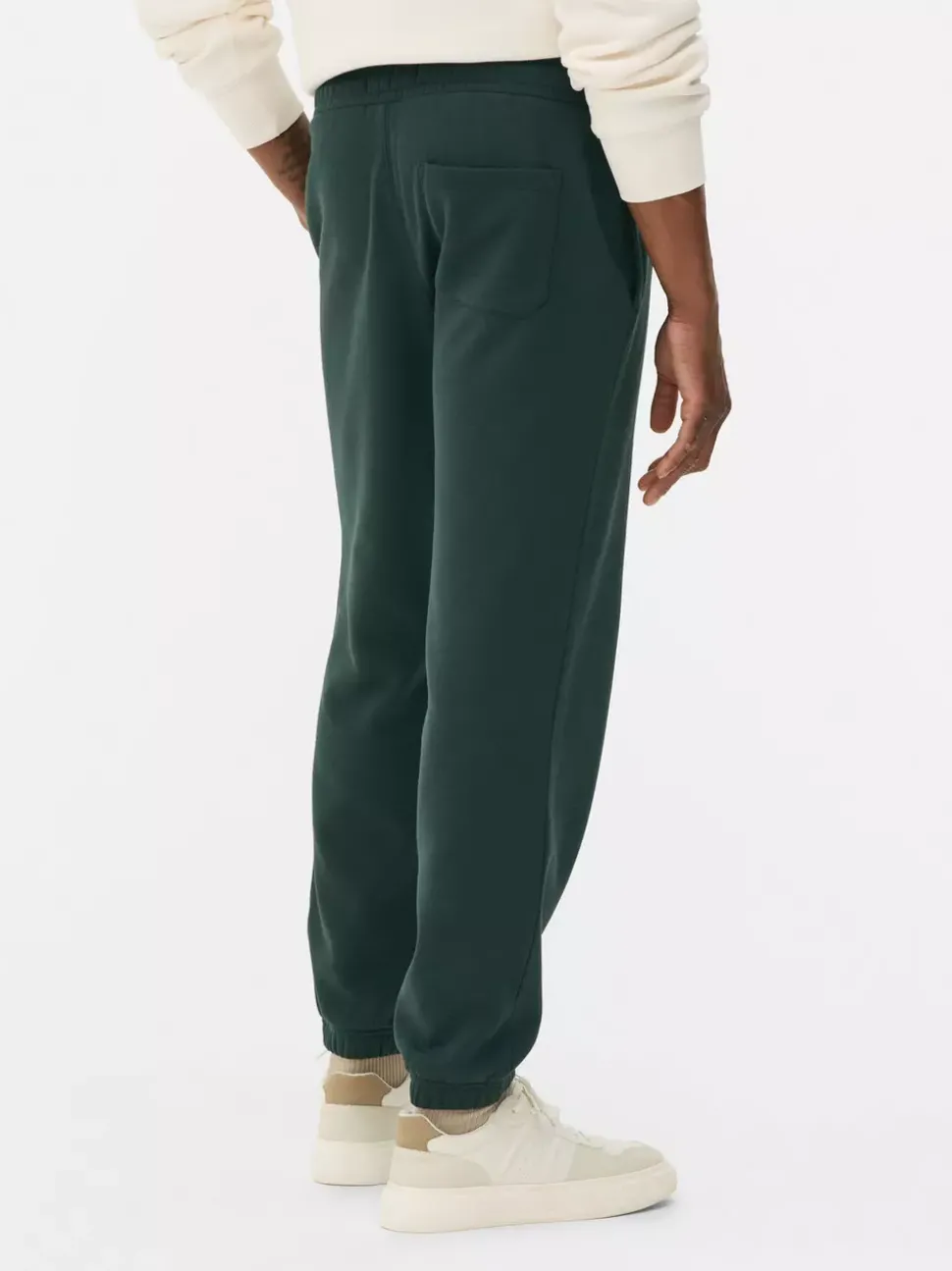 Niezbędne spodnie dresowe ściągane sznurkiem