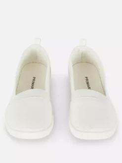 Niezbędne wsuwane tenisówki płócienne