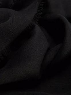 Niezbędny lekki szalik z frędzlami