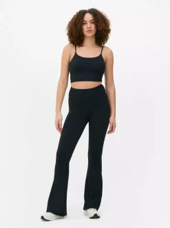 Niezwykle miękka krótka koszulka na ramiączkach