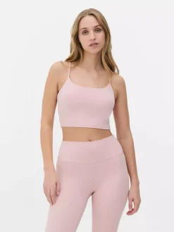 Niezwykle miękka krótka koszulka na ramiączkach