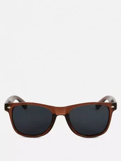 Okulary przeciwsłoneczne w kwadratowej oprawie