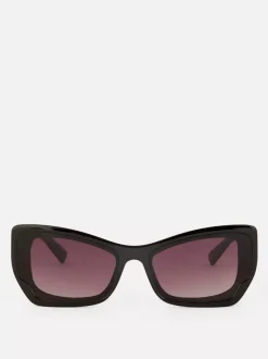 Okulary przeciwsłoneczne w kształcie kociego oka