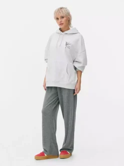 Oversize'owa bluza z kapturem i nadrukiem