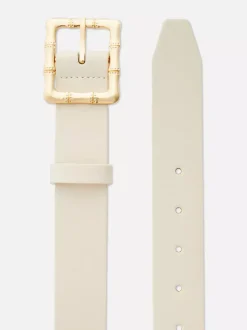 Pasek z metalową klamrą